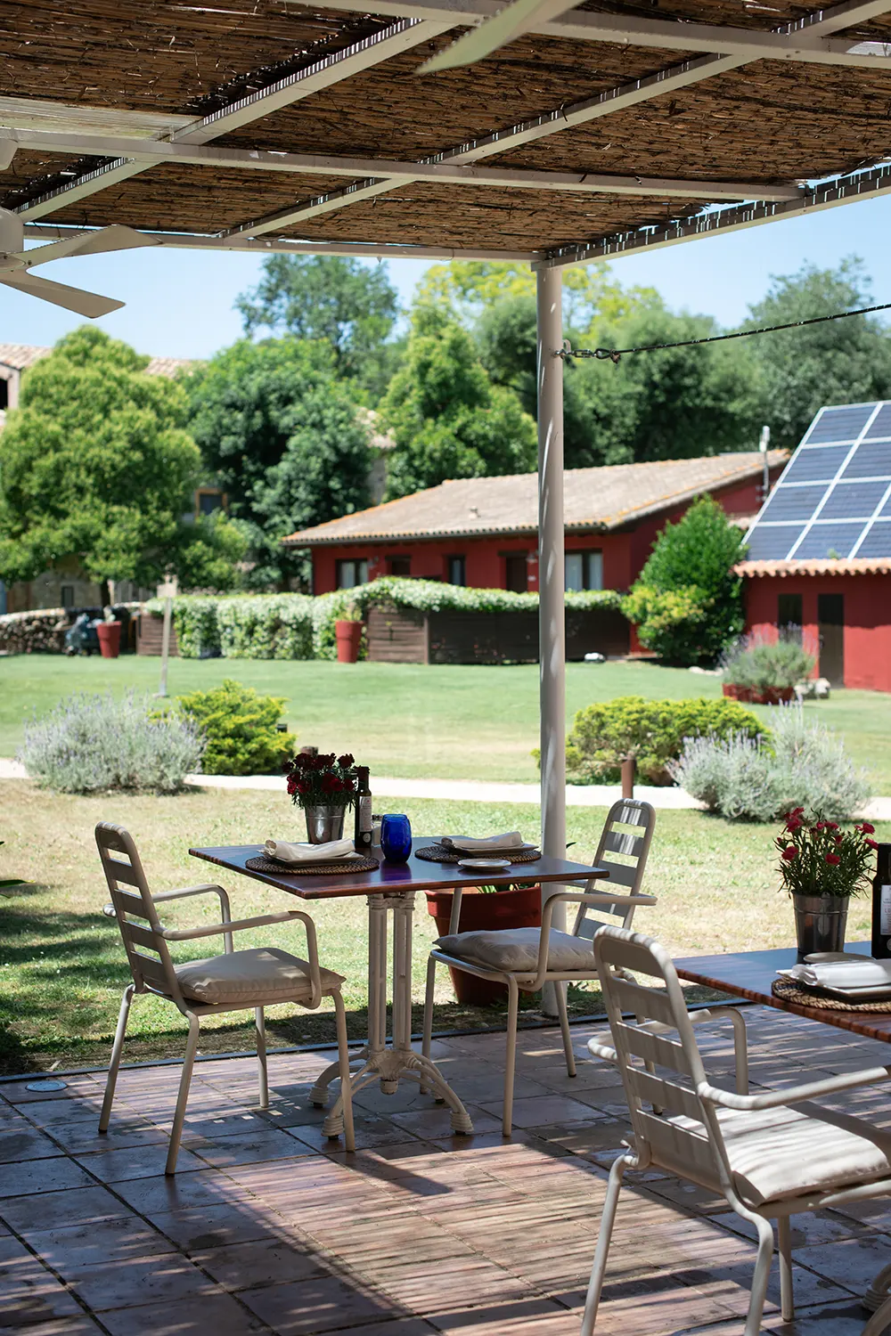 La hora del vermut en Masía la Palma